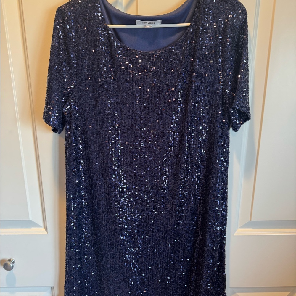 Steve Madden Navy Sequin Short Sleeve Shift Dress